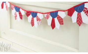 Dresden Patriotic Banner Free Sewing Pattern