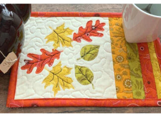 Fall Leaves Mug Rug Free Sewing Pattern